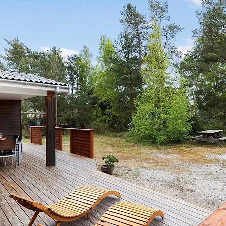 1558-aakirkeby-poserevaenget-6 度假居 Vester Somarken
